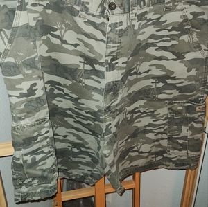 Mens Wrangler Camo Cargo Shorts